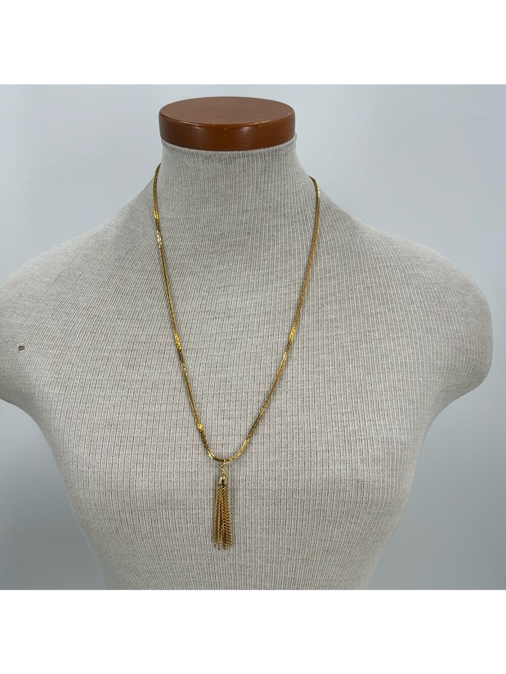 Vintage Goldtone tassel long necklace